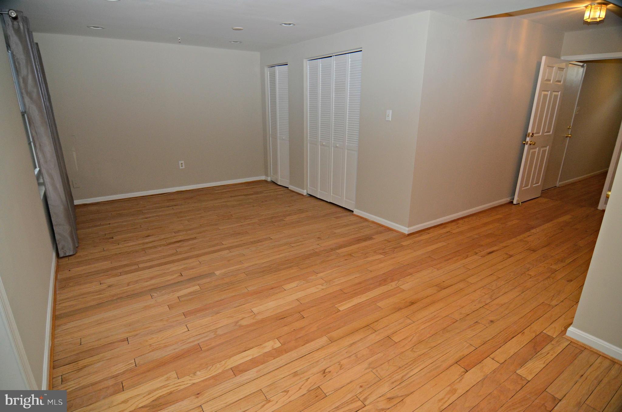 11402 Elmshorn Way Laurel, MD 20708 - Photo 3 of 30 Family Room