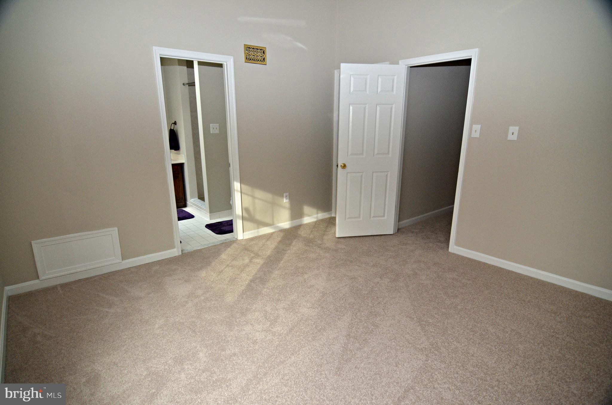 11402 Elmshorn Way Laurel, MD 20708 - Photo 21 of 30 Bedroom (Master)