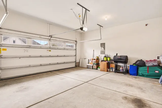 $589,900 | 4062 McKinney Drive, Murrells Inlet, SC 29576