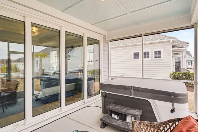 $589,900 | 4062 McKinney Drive, Murrells Inlet, SC 29576