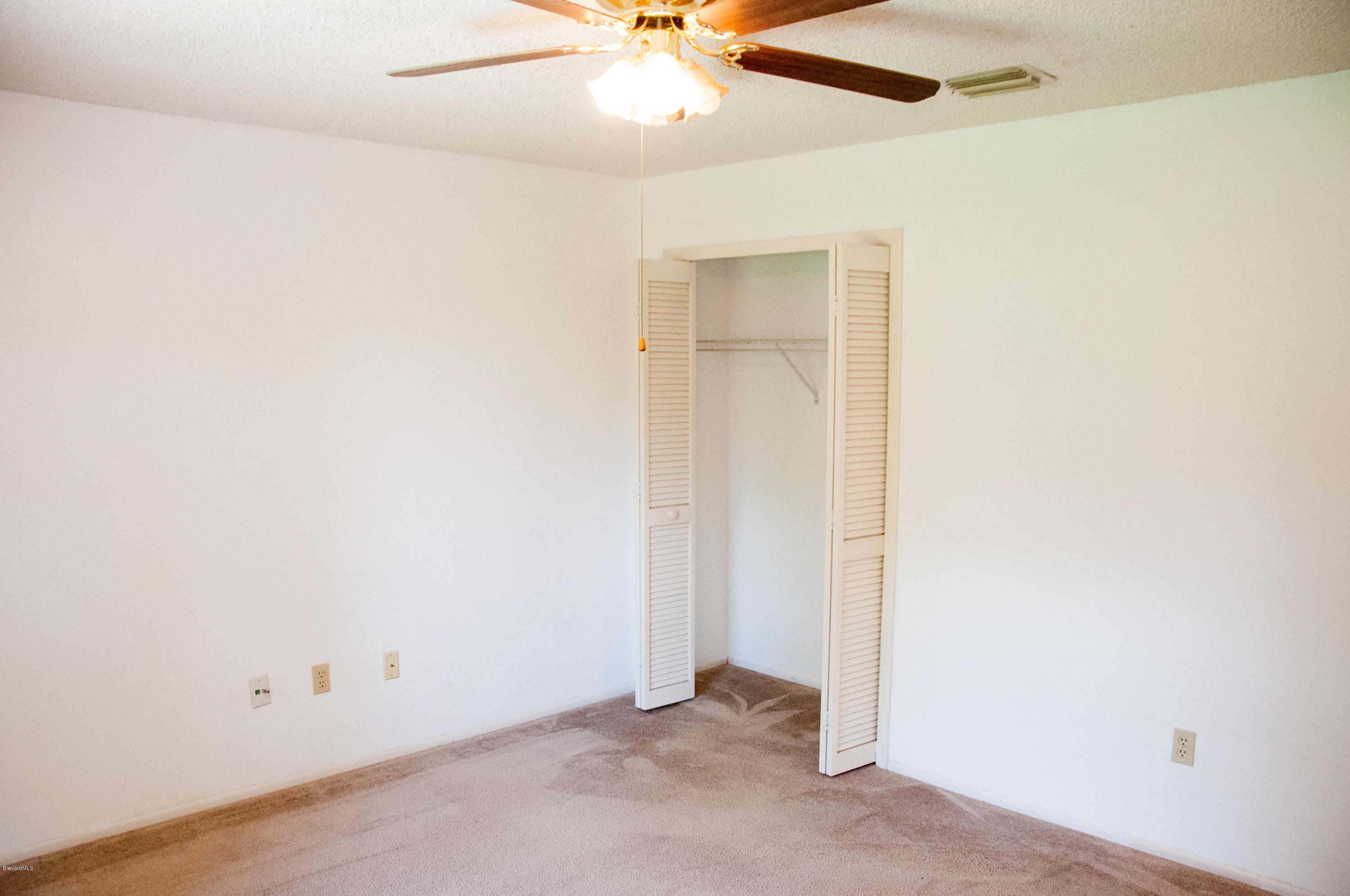 2164 Clover Street Northeast Palm Bay, FL 32905 - Photo 15 of 25 Guest Room