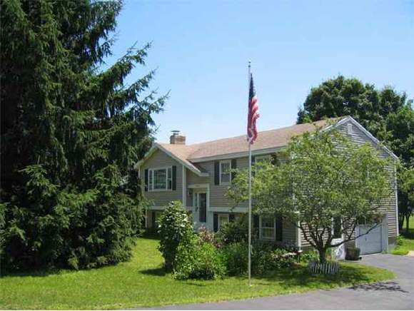 46 South Road North Hampton, NH 03862 - Photo 1 of 1