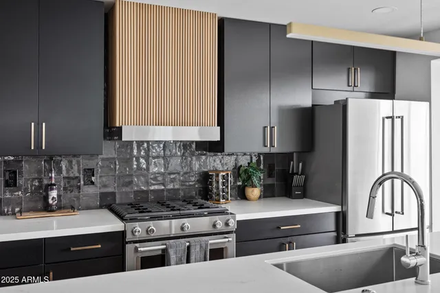 $1,274,000 | 4132 North 34th Place, Phoenix, AZ 85018