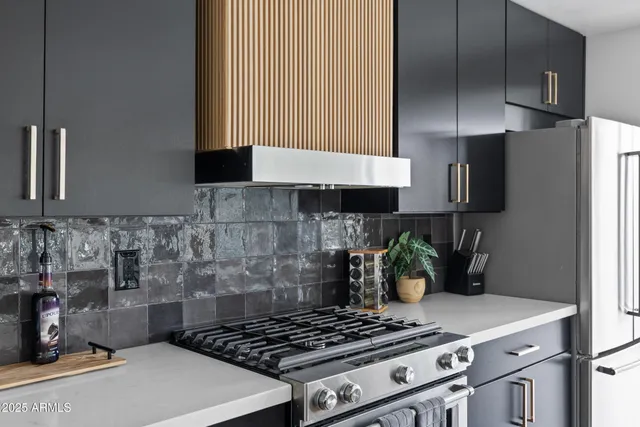 $1,274,000 | 4132 North 34th Place, Phoenix, AZ 85018