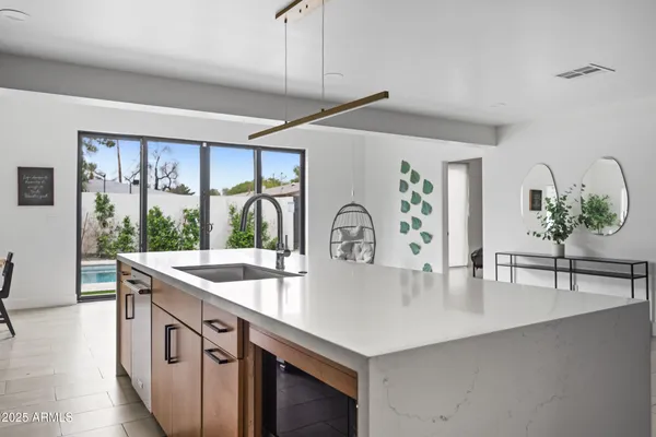 $1,099,000 | 4132 North 34th Place, Phoenix, AZ 85018