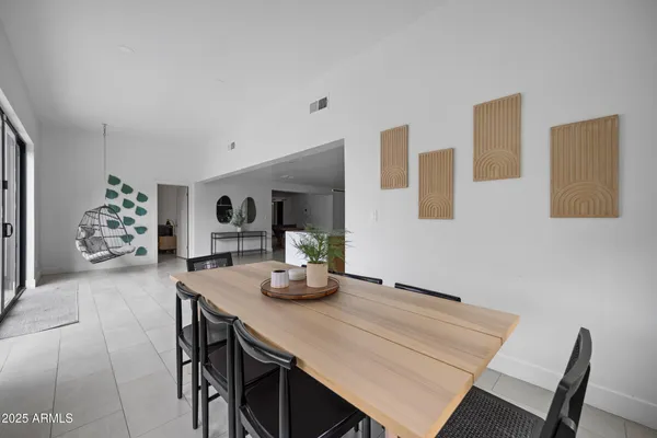 $1,099,000 | 4132 North 34th Place, Phoenix, AZ 85018