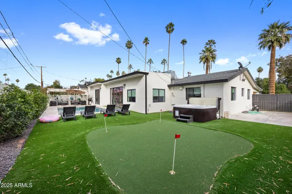 $1,099,000 | 4132 North 34th Place, Phoenix, AZ 85018