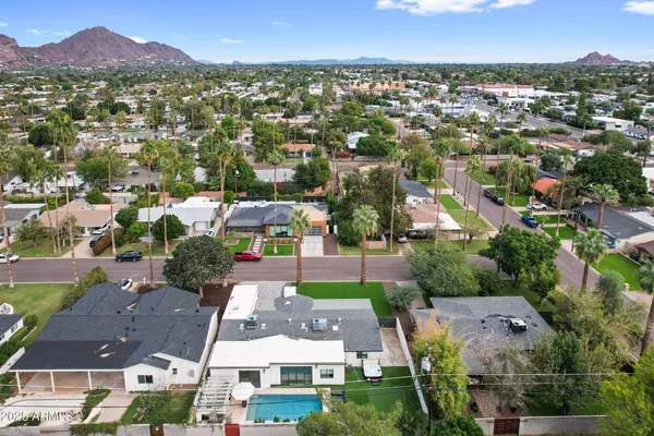 $1,099,000 | 4132 North 34th Place, Phoenix, AZ 85018