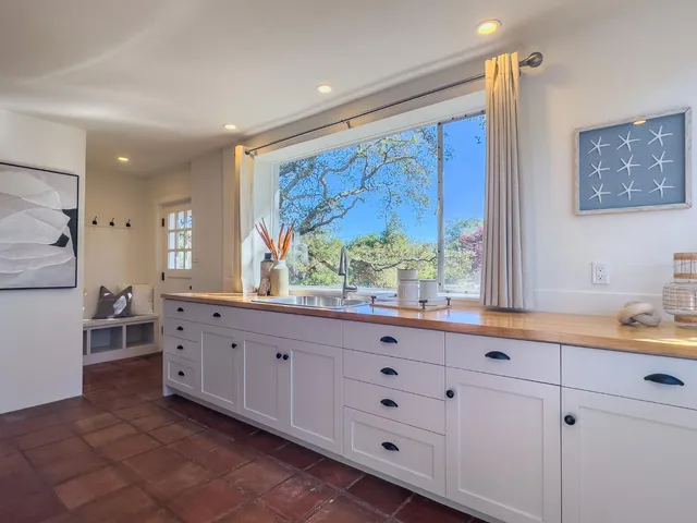 $2,595,000 | 112 Highland Terrace, Woodside, CA 94062