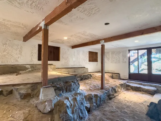 $2,595,000 | 112 Highland Terrace, Woodside, CA 94062