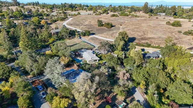 $2,595,000 | 112 Highland Terrace, Woodside, CA 94062