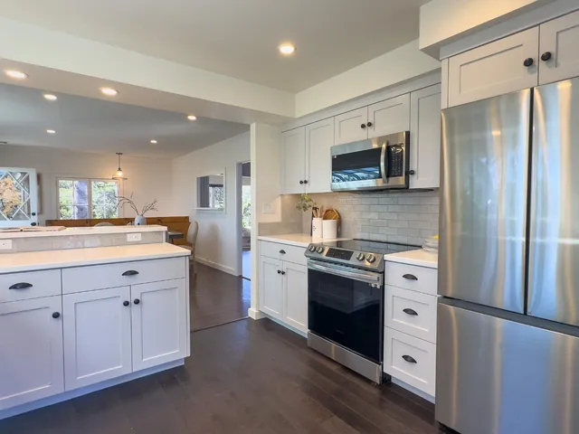 $2,595,000 | 112 Highland Terrace, Woodside, CA 94062