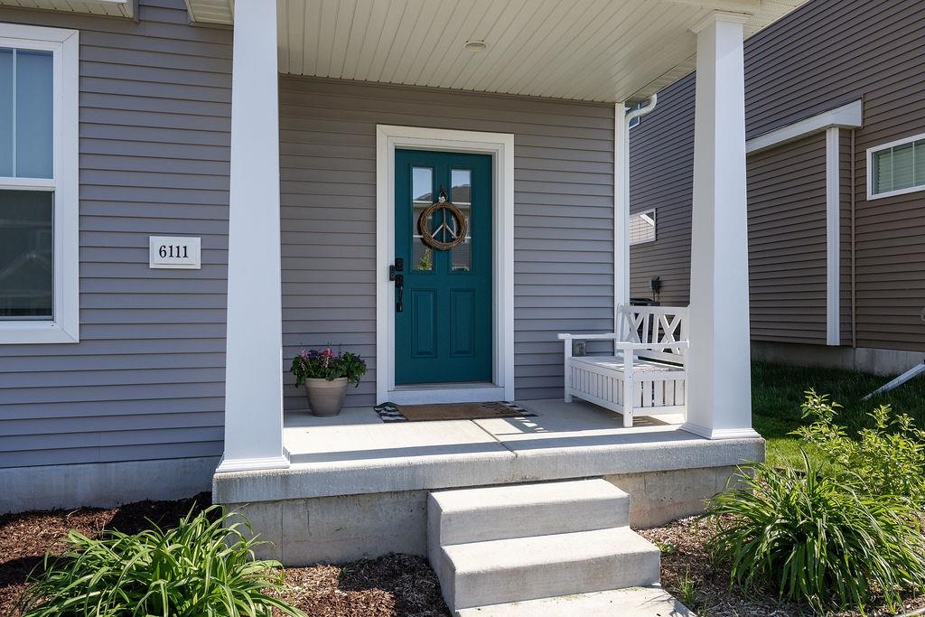 6111 Ragan Street Madison, WI 53718 - Photo 3 of 30