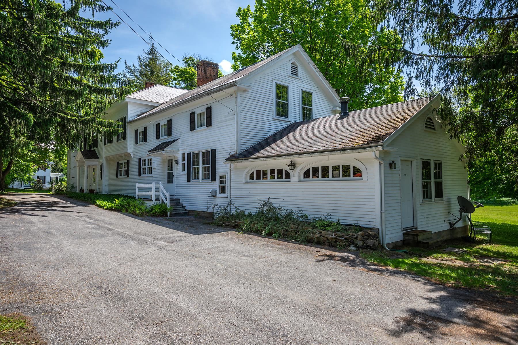 43 Monument Avenue Bennington, VT 05201 - Photo 4 of 40