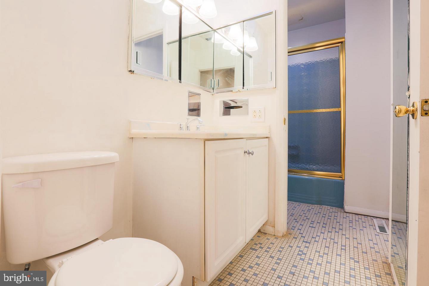 2412 Taney Road Baltimore, MD 21209 - Photo 16 of 30