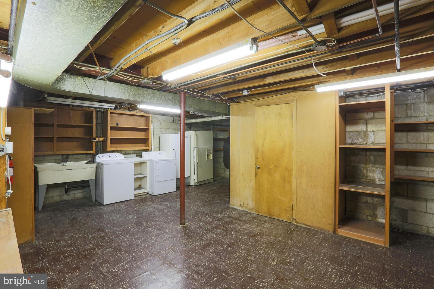 2412 Taney Road Baltimore, MD 21209 - Photo 24 of 30