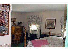 369 North Village Road Loudon, NH 03307 - Photo 4 of 5