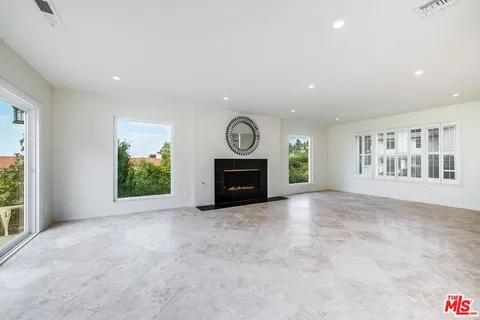$2,999,000 | 3643 Ballina Canyon Road, Encino, CA 91436