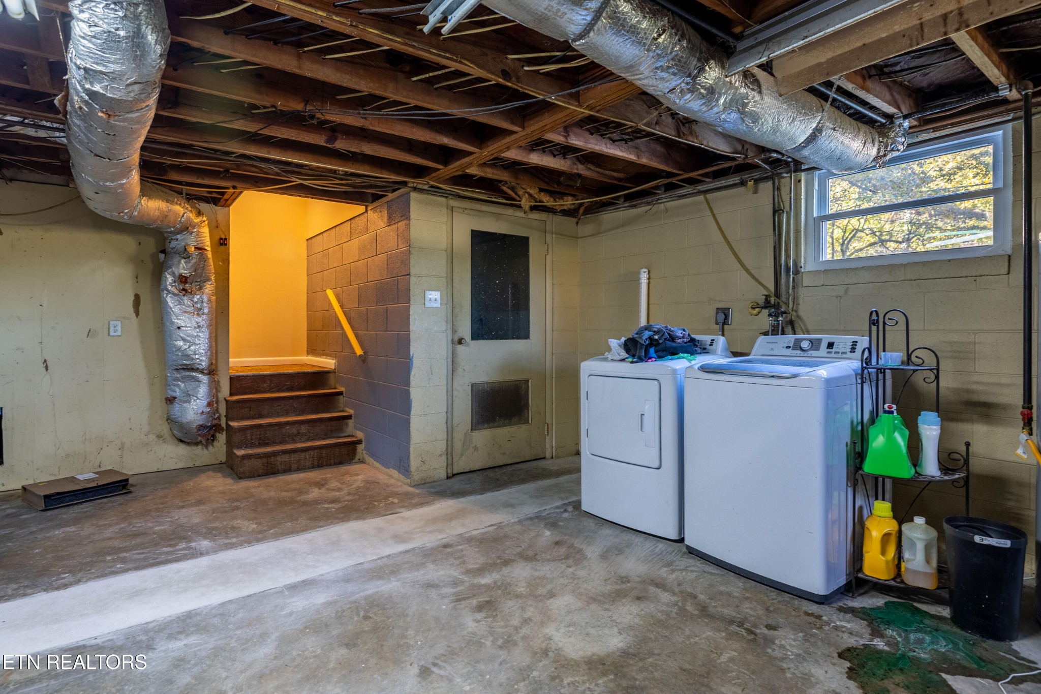 406 Overhill Road Knoxville, TN 37914 - Photo 17 of 24 a view of storage and utility room