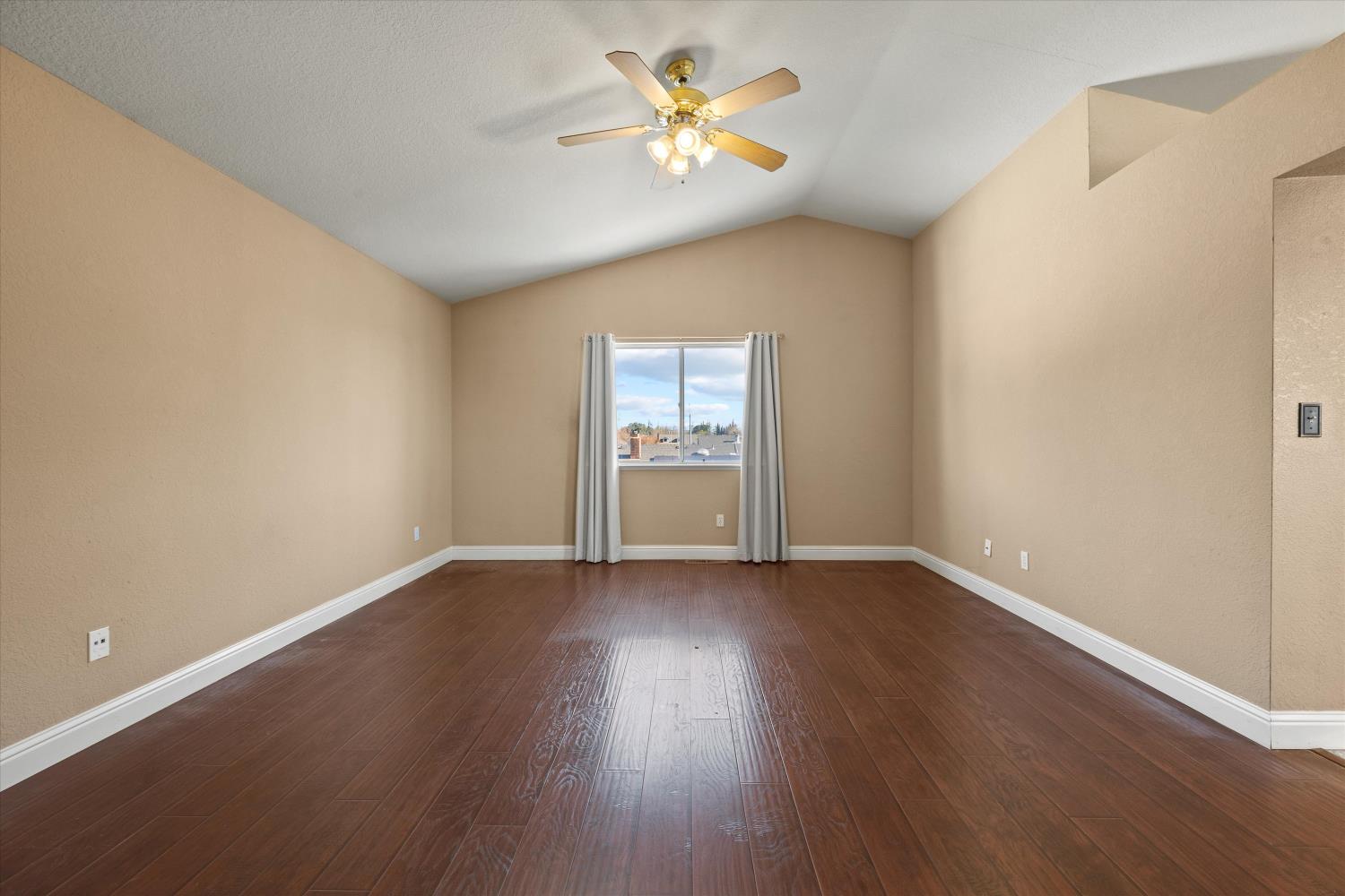 71 Reed Road Oakdale, CA 95361 - Photo 23 of 51