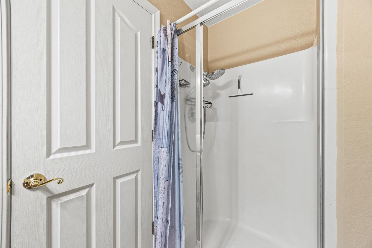 71 Reed Road Oakdale, CA 95361 - Photo 37 of 51