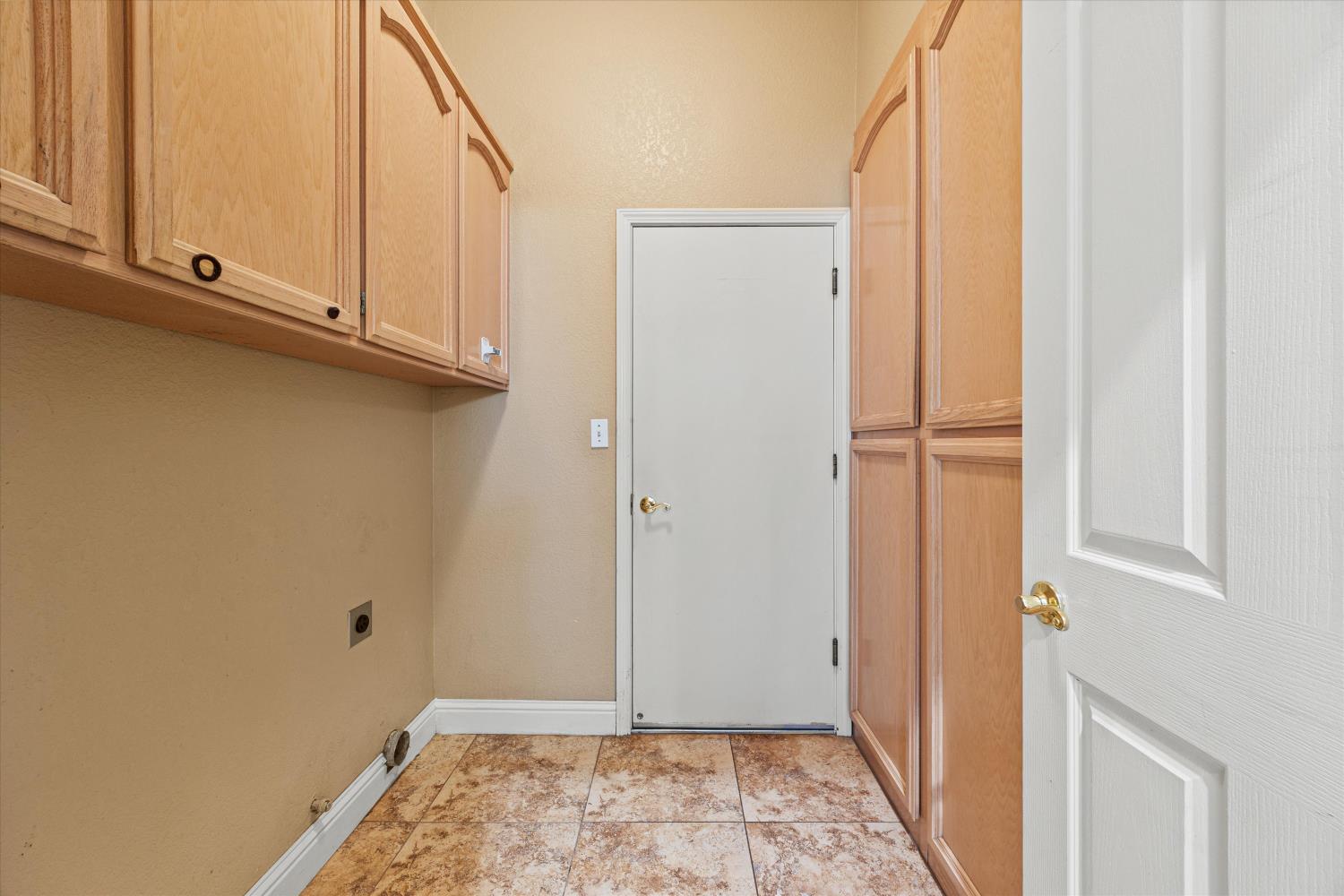 71 Reed Road Oakdale, CA 95361 - Photo 38 of 51