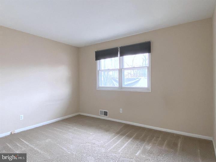 3300 Upton Road Baltimore, MD 21234 - Photo 24 of 40 an empty room with a window