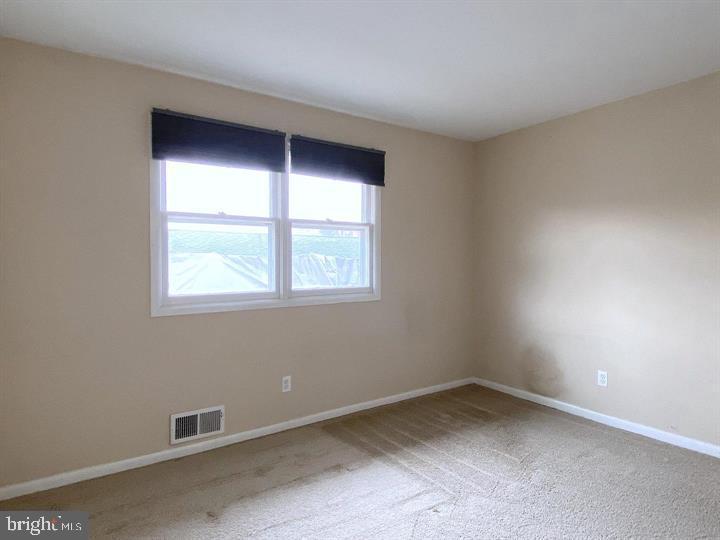 3300 Upton Road Baltimore, MD 21234 - Photo 25 of 40 an empty room with a window