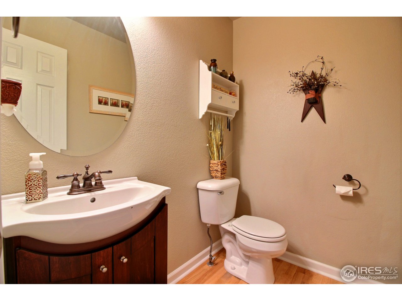 1435 Hawkridge Road Eaton, CO 80615 - Photo 18 of 40 Main Floor Powder Room