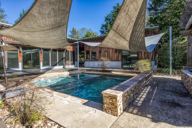 $7,000 | 3408 Old Highway 36, Bellville, TX 77418