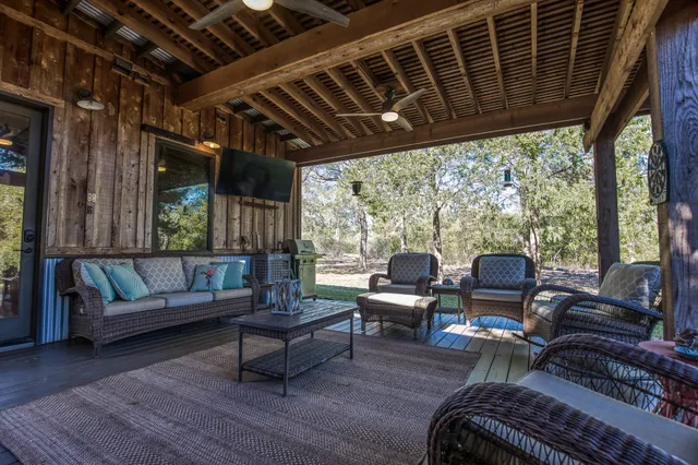 $7,000 | 3408 Old Highway 36, Bellville, TX 77418