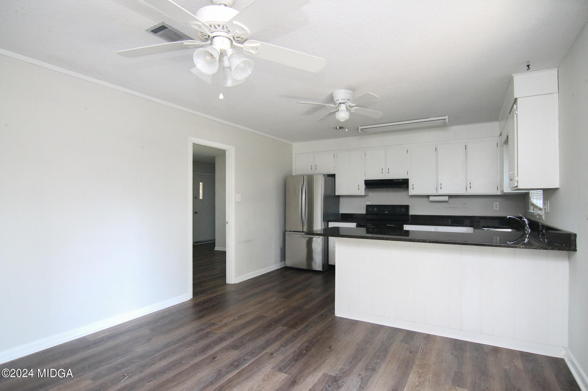 806 Dunbar Road Warner Robins, GA 31093 - Photo 12 of 24 IMG_2578