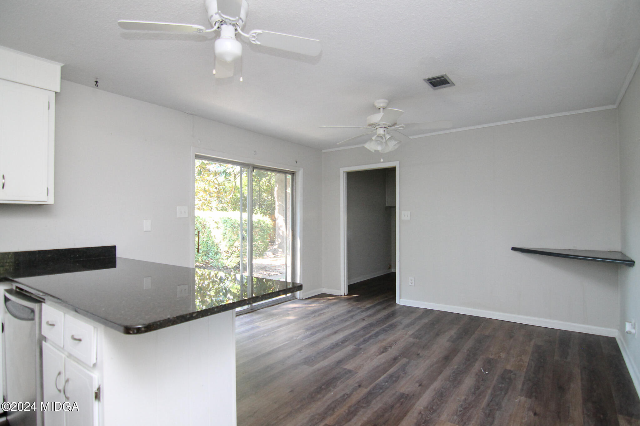 806 Dunbar Road Warner Robins, GA 31093 - Photo 10 of 24 IMG_2569