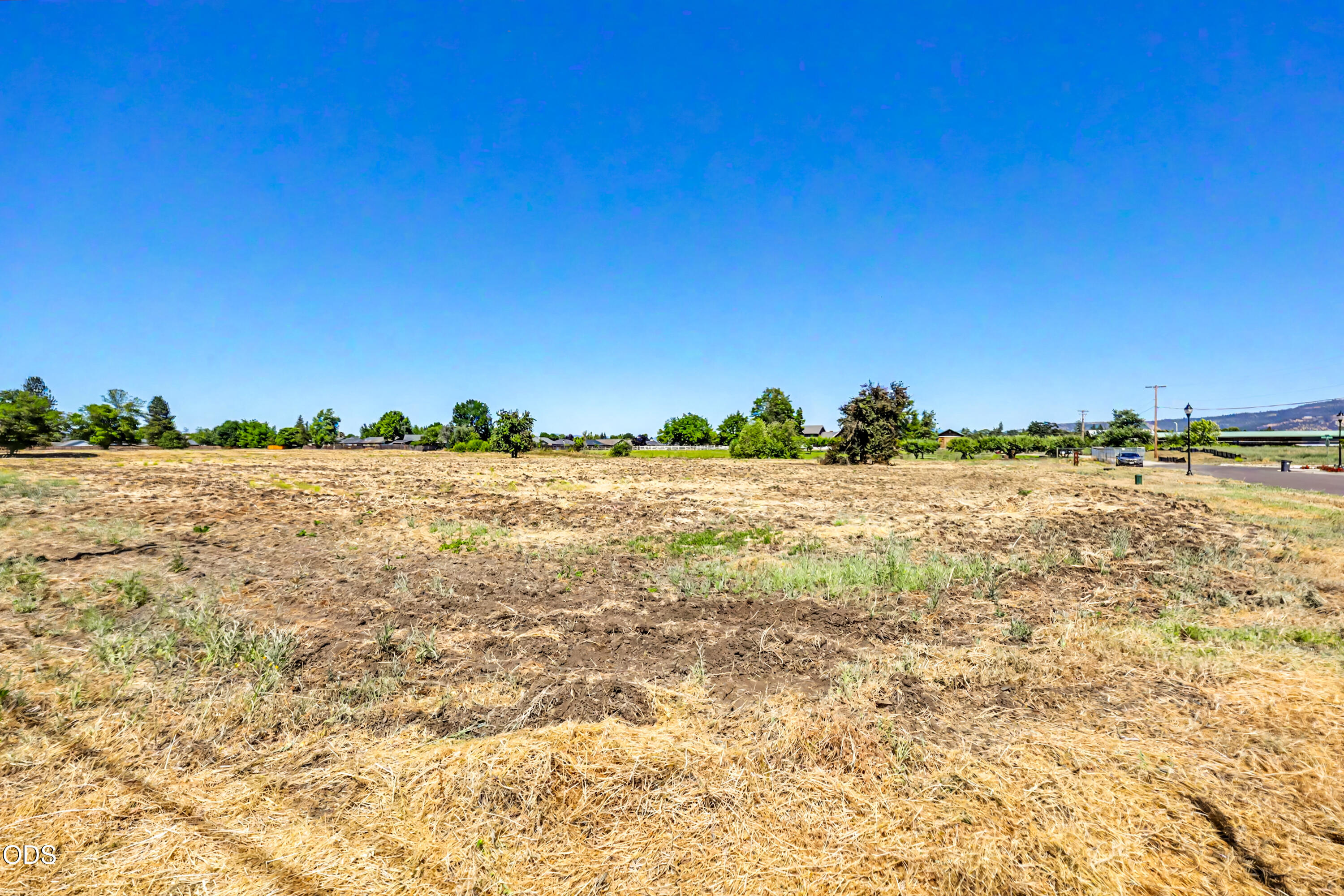 4922 Gebhard Road Central Point, OR 97502 - Photo 9 of 15
