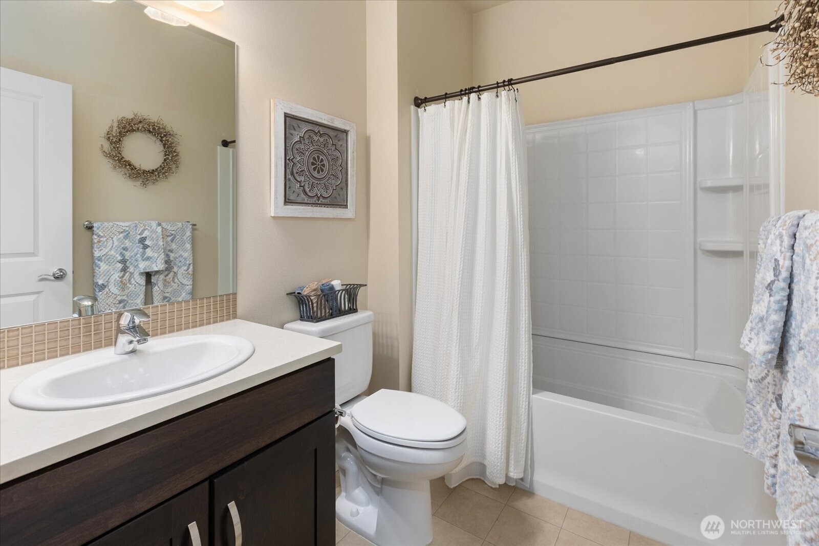 15380 Southeast 160th Place Renton, WA 98058 - Photo 12 of 40 Gallery Image 12