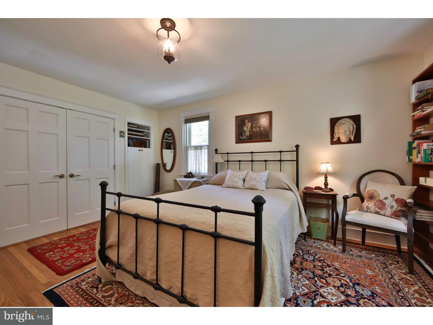 116 Hilltop Road Philadelphia, PA 19118 - Photo 11 of 25 Bedroom - Main