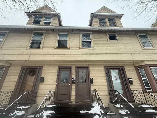 $1,400 | 1042 Monroe Avenue, Rochester, NY 14620