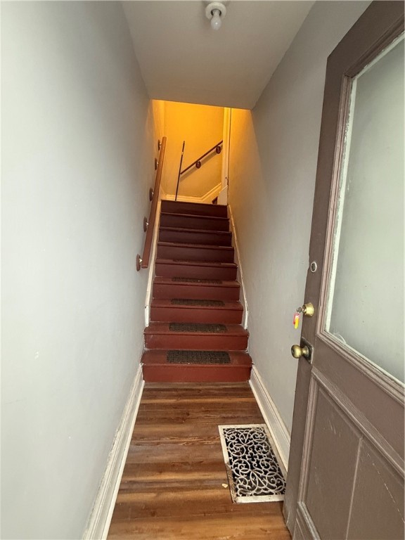 1042 Monroe Avenue Rochester, NY 14620 - Photo 2 of 13