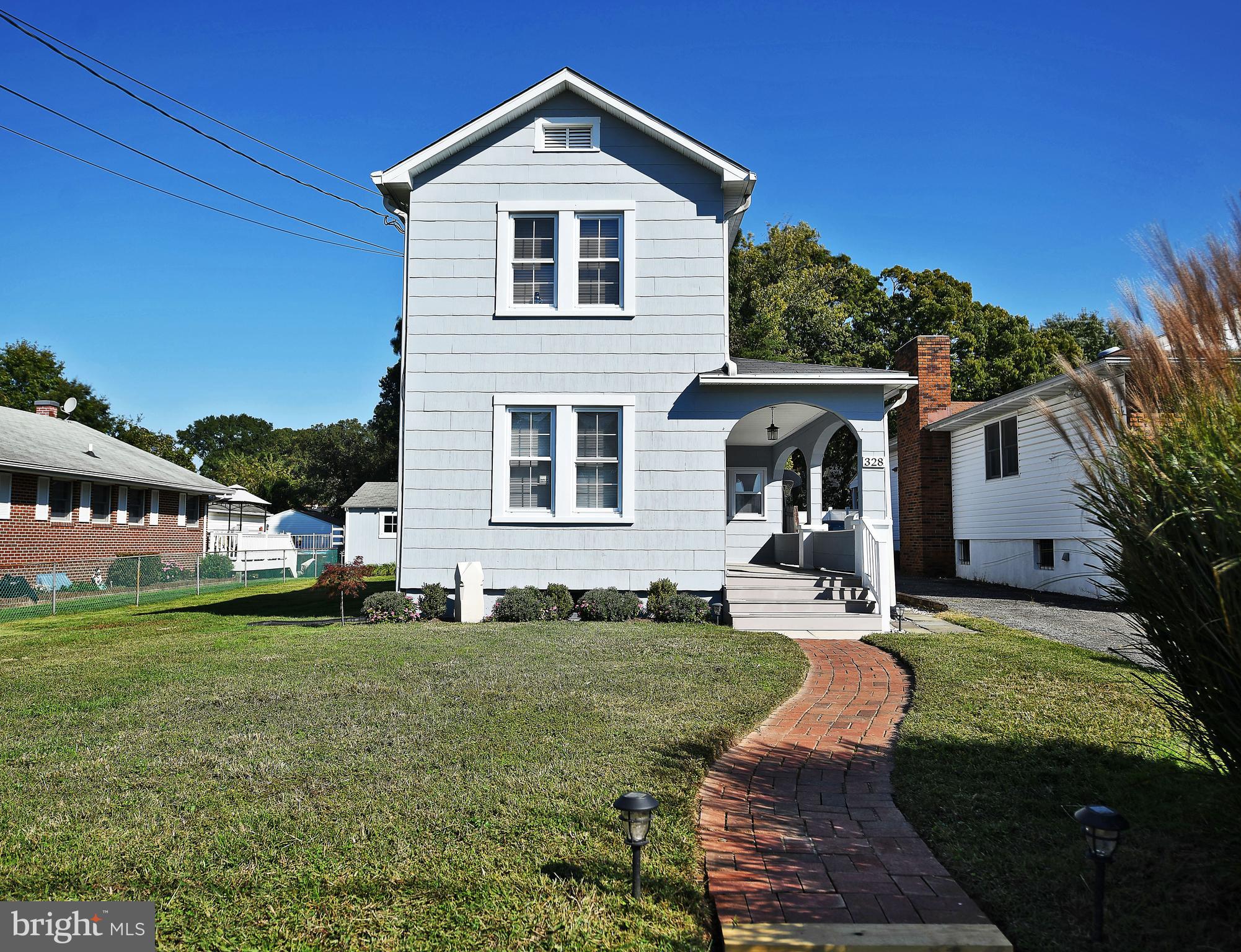 328 Savannah Road Essex, MD 21221 - Photo 2 of 36