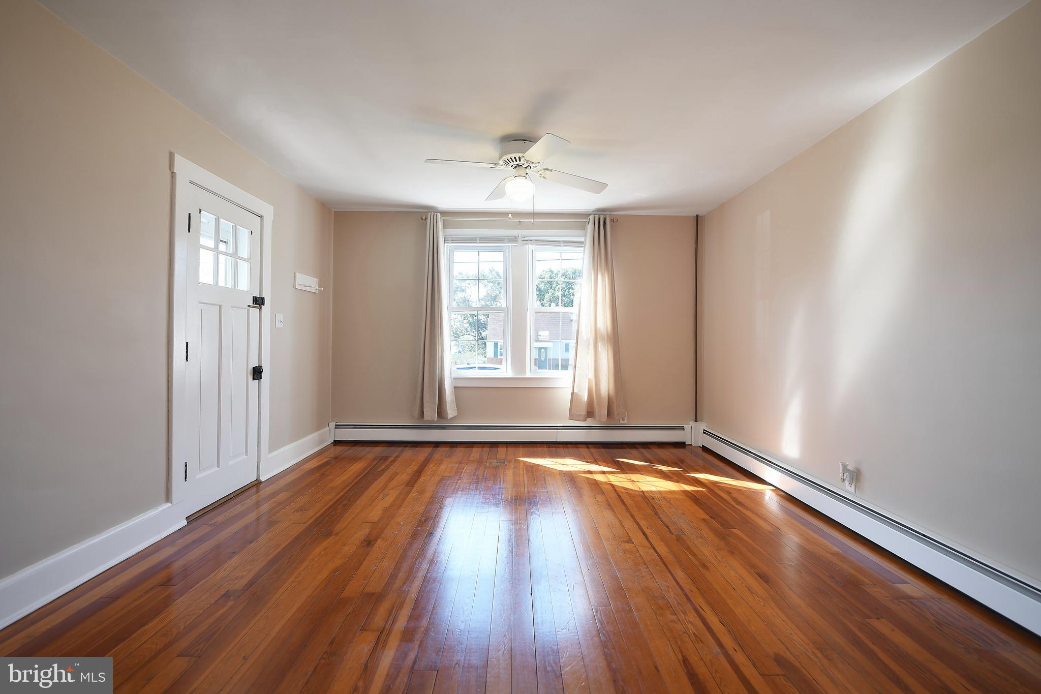 328 Savannah Road Essex, MD 21221 - Photo 13 of 36
