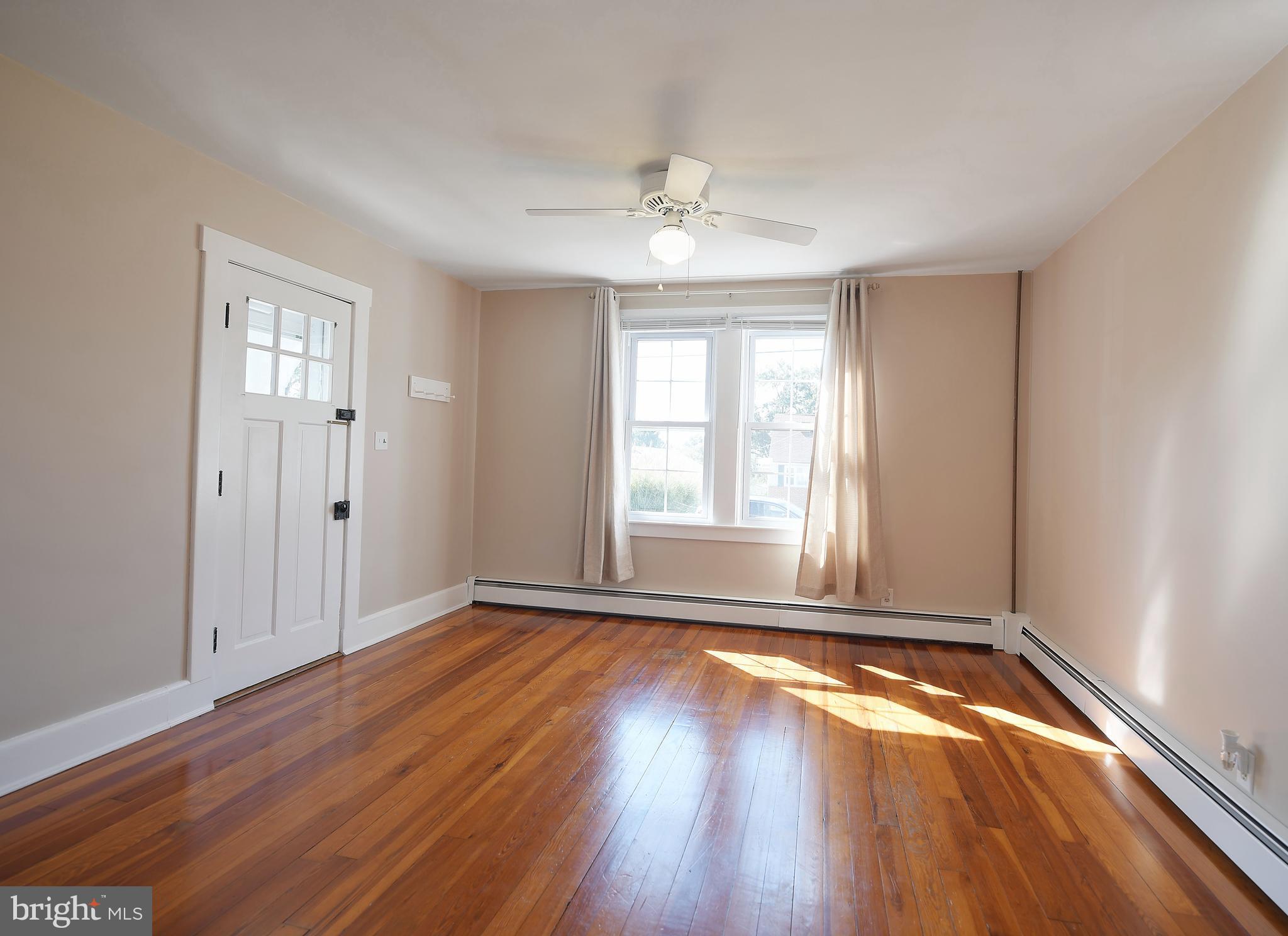 328 Savannah Road Essex, MD 21221 - Photo 15 of 36