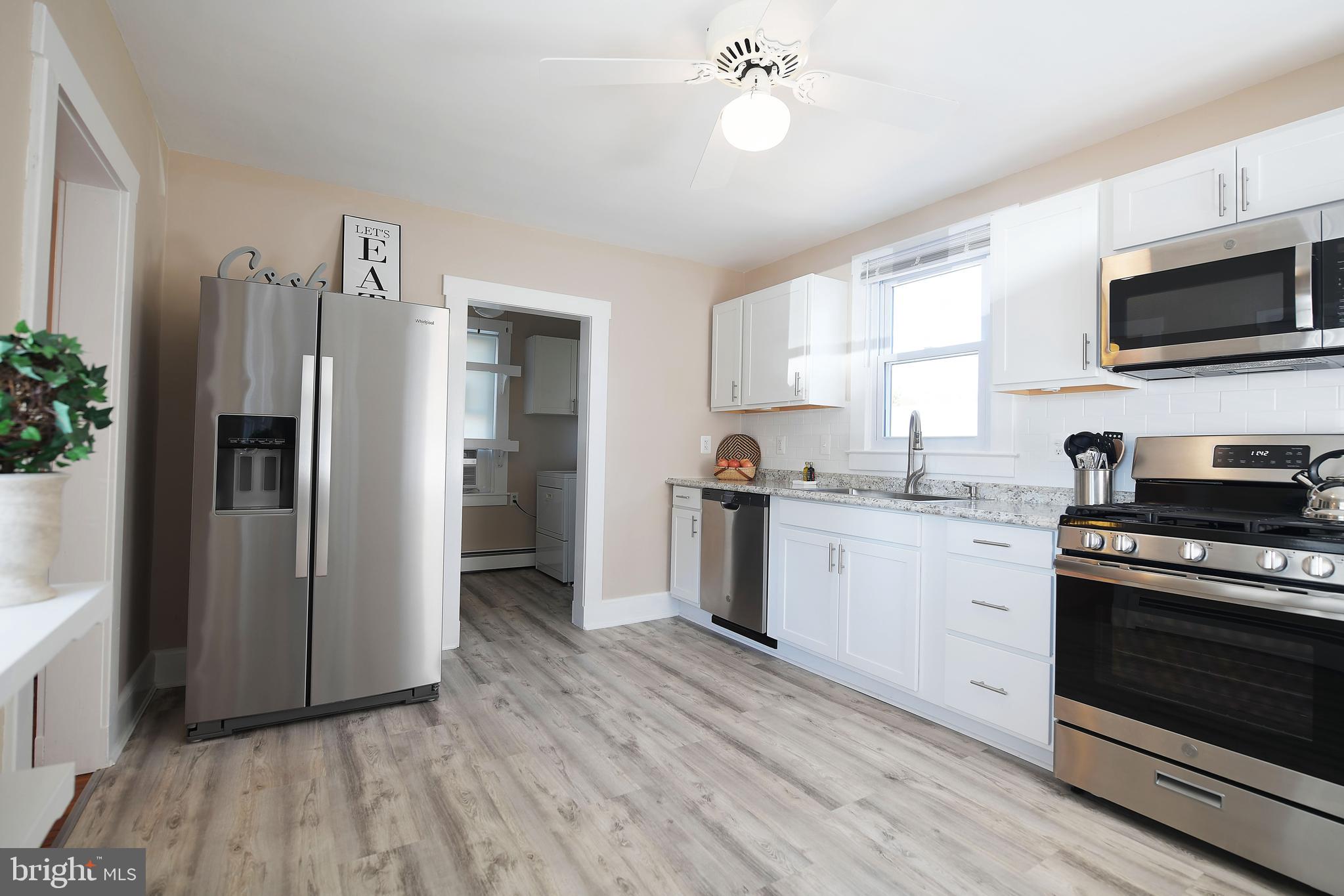 328 Savannah Road Essex, MD 21221 - Photo 18 of 36