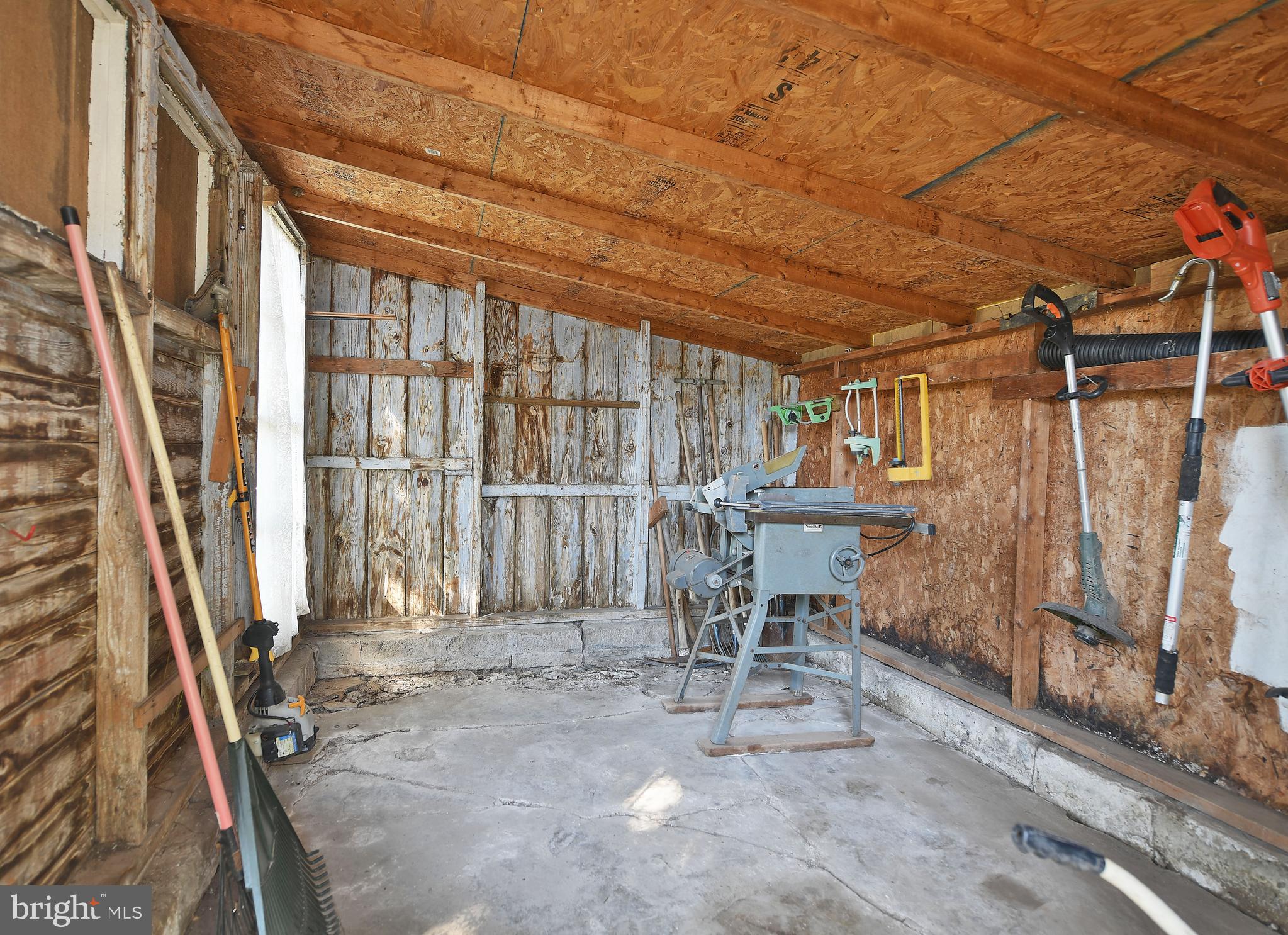328 Savannah Road Essex, MD 21221 - Photo 32 of 36