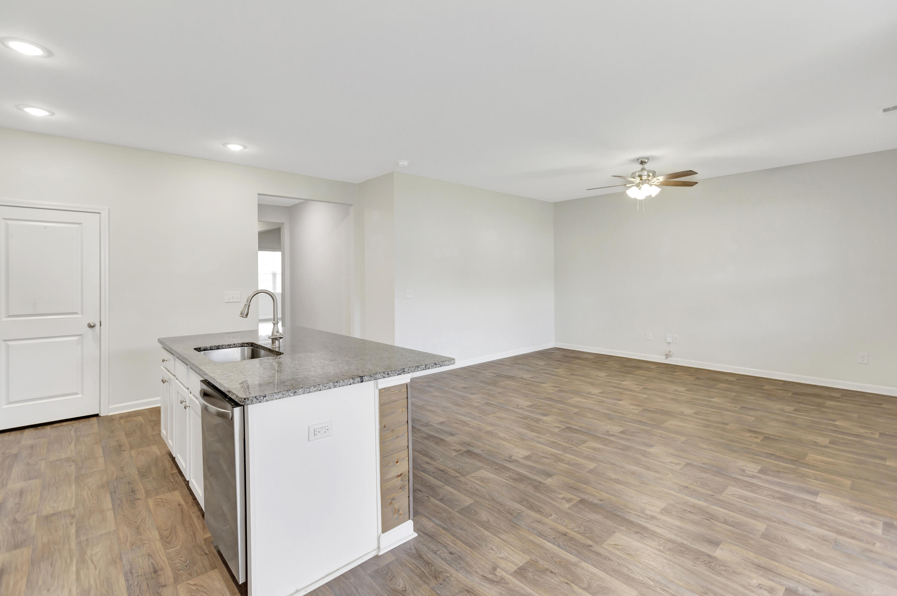 4905 Commodity Way Ladson, SC 29456 - Photo 12 of 35 296A5023