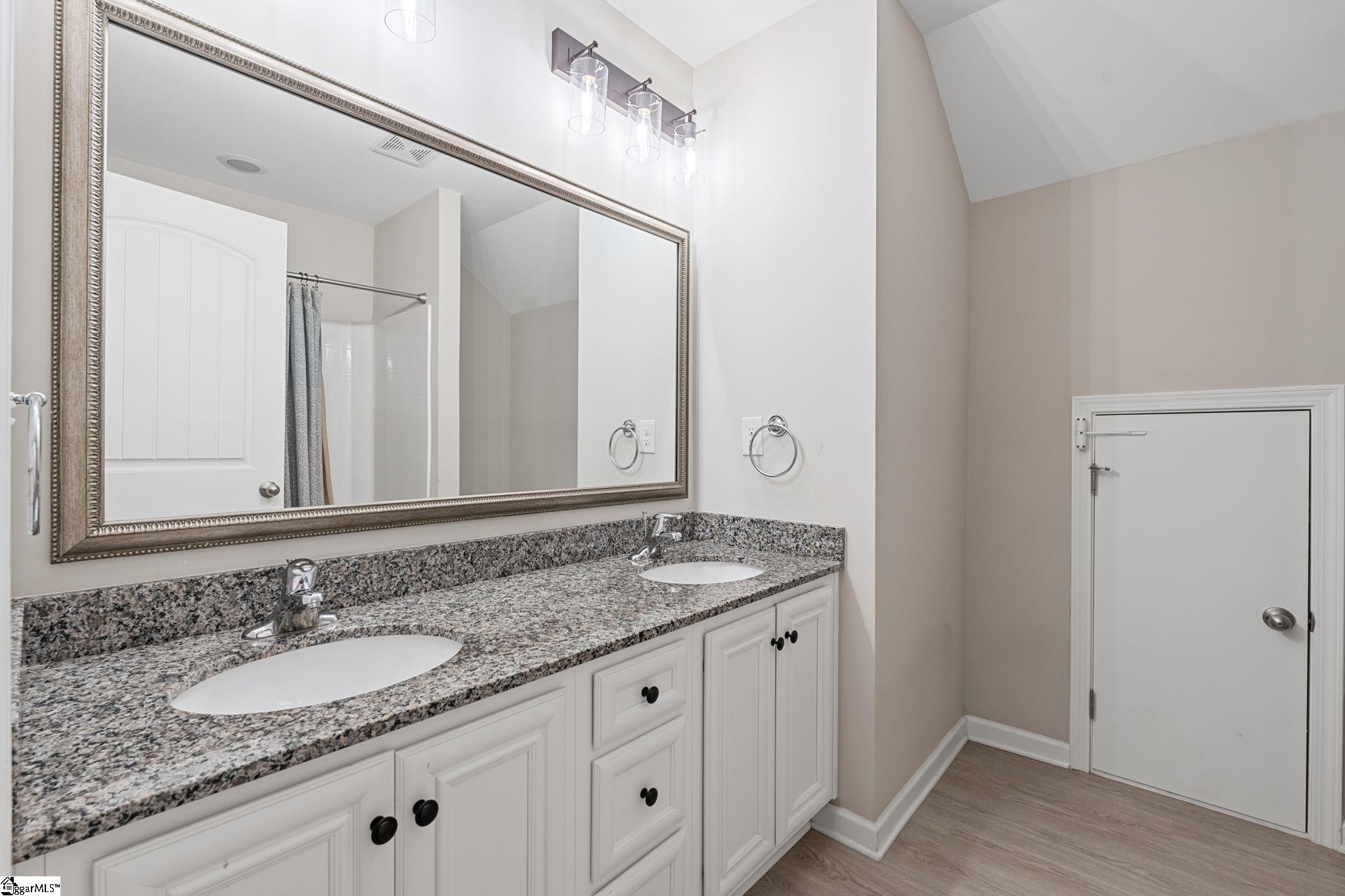 116 Chadmore Street Simpsonville, SC 29680 - Photo 28 of 32 Gallery Image 28