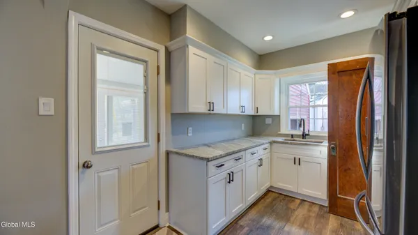 $329,000 | 1323 Midline Road, Amsterdam, NY 12010