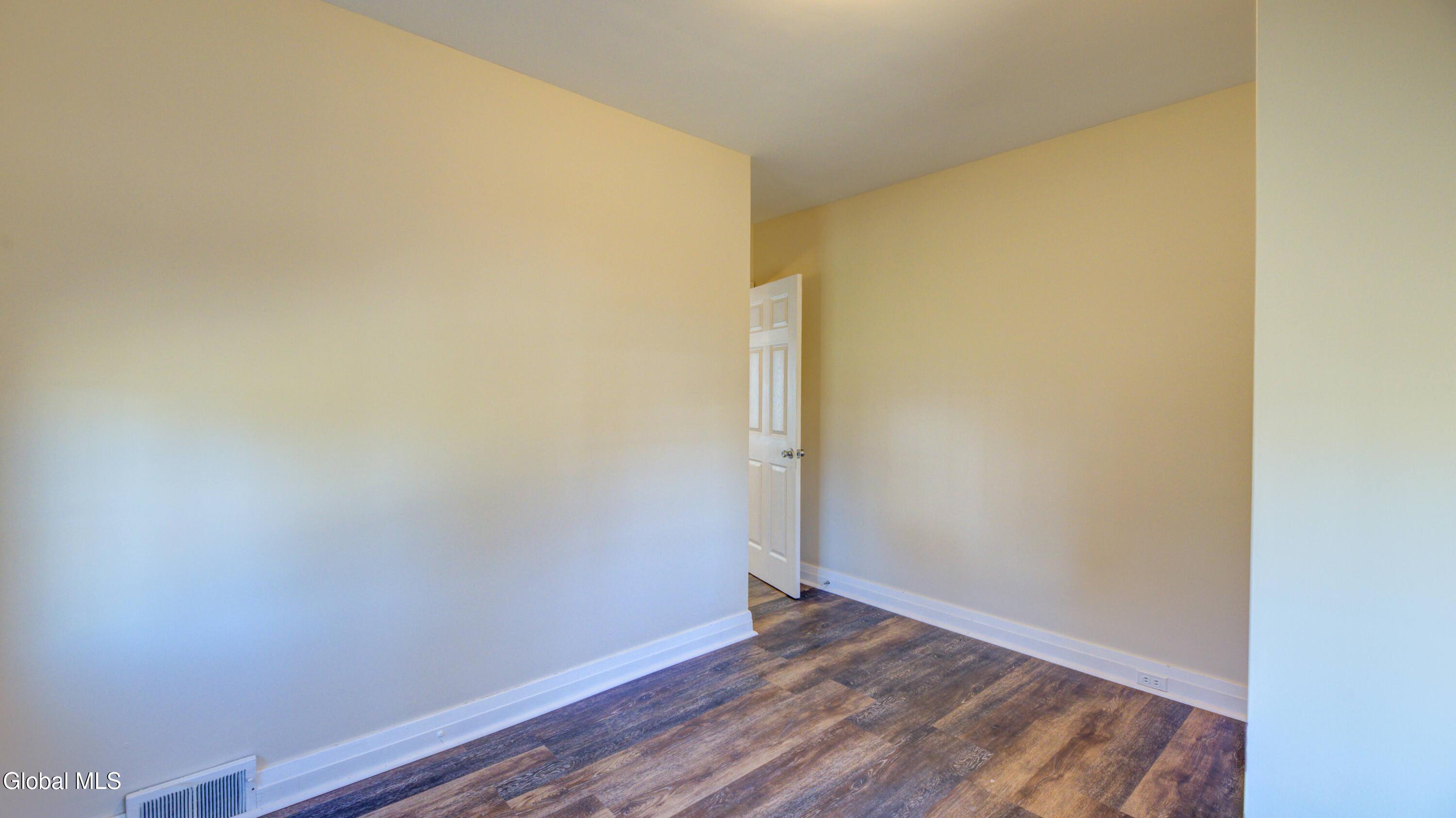 1323 Midline Road Amsterdam, NY 12010 - Photo 20 of 34 1323 Midline Rd-9