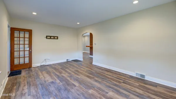 $329,000 | 1323 Midline Road, Amsterdam, NY 12010