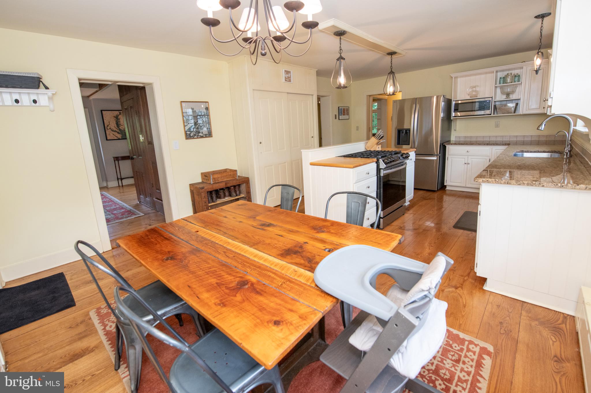 107 Stoopville Road Newtown, PA 18940 - Photo 12 of 60 Kitchen