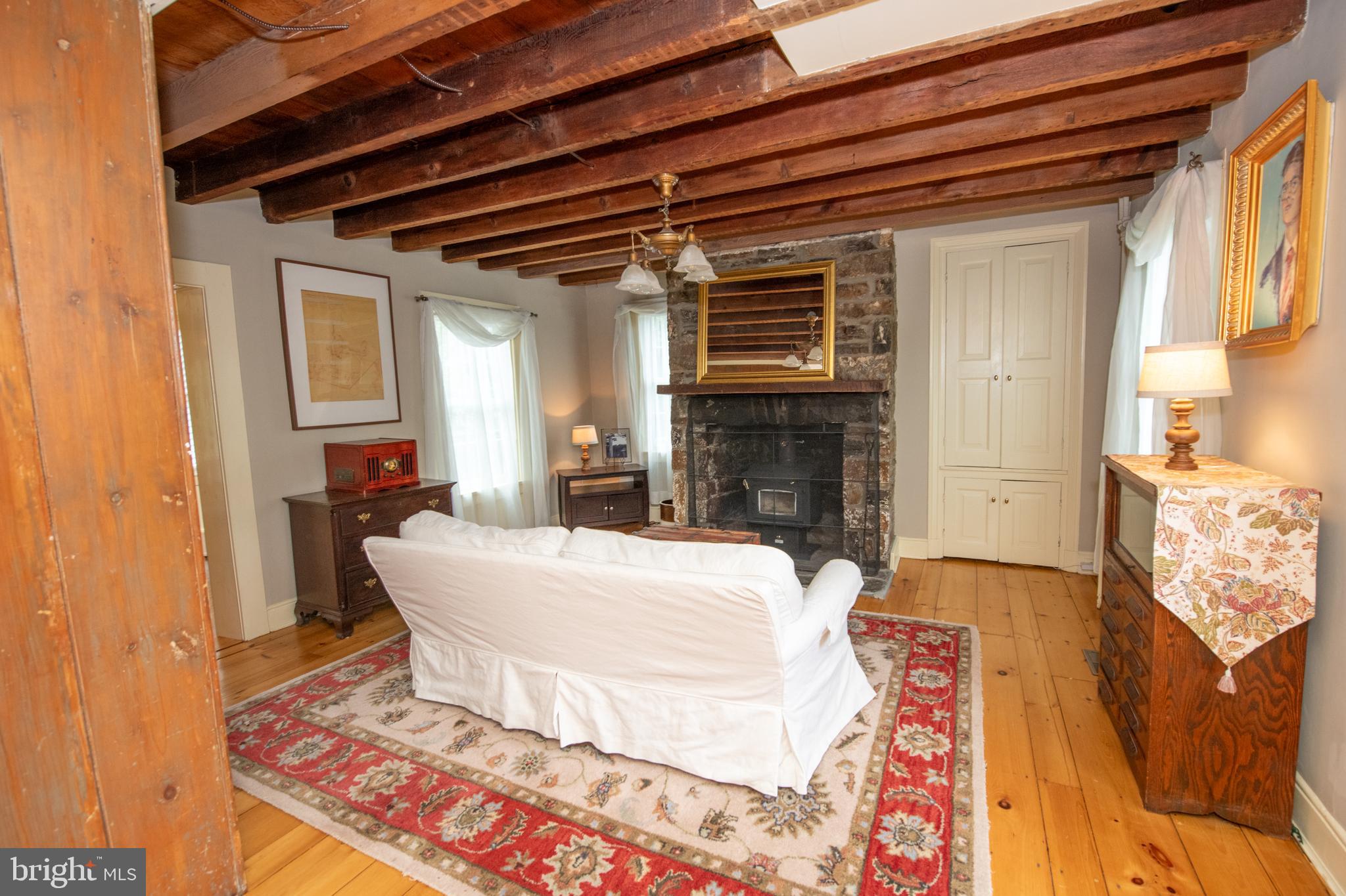 107 Stoopville Road Newtown, PA 18940 - Photo 16 of 60 a bathroom with a bathtub and shower